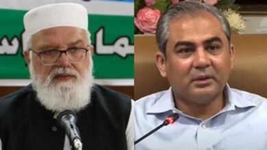 Govt makes first formal contact with JI as sit-in continues in Rawalpindi